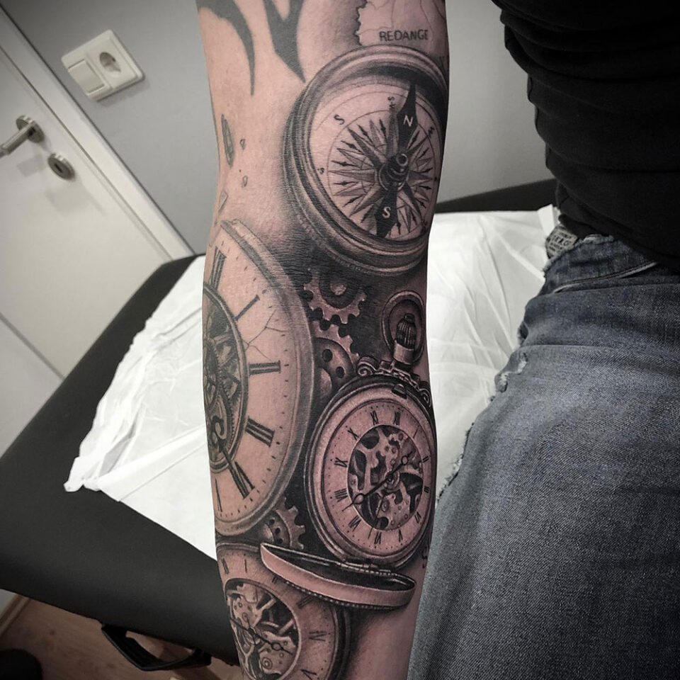 Steampunk Gear Compass Tattoo Source @insanoztattoos via Instagram